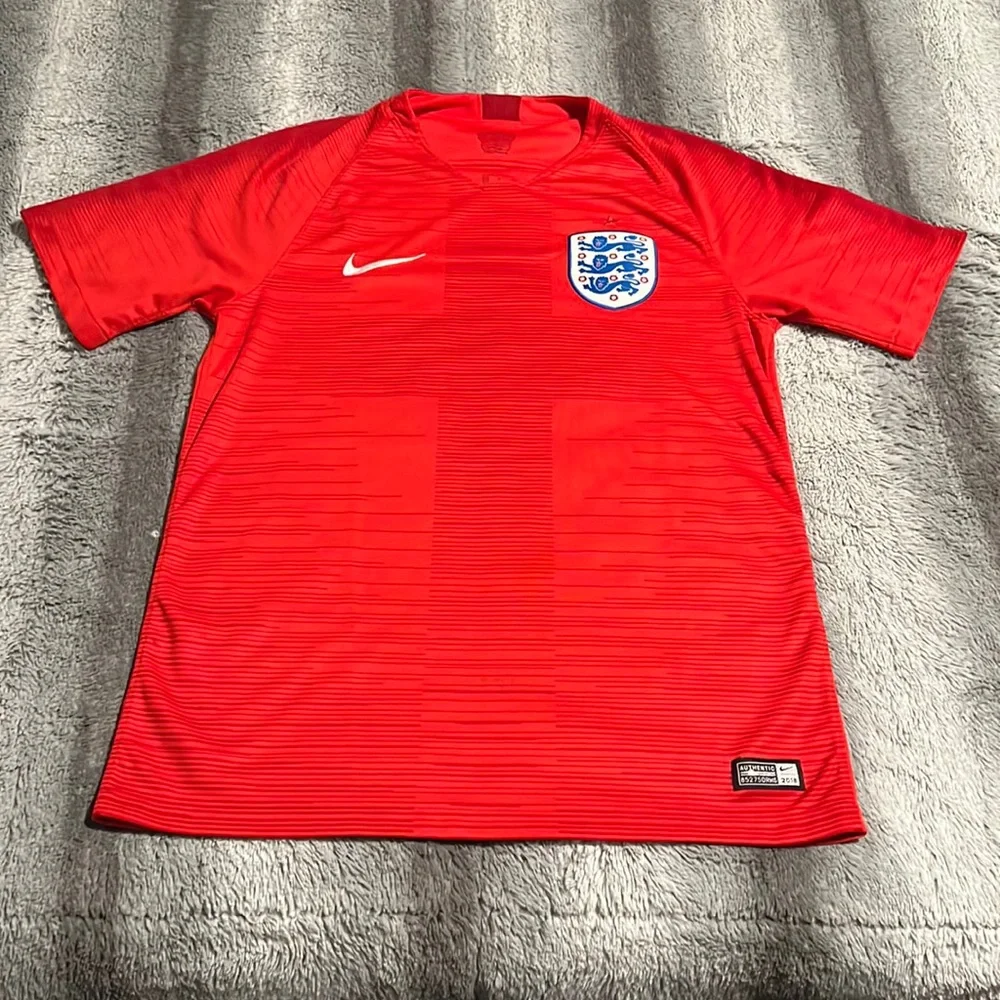 England 🏴󠁧󠁢󠁥󠁮󠁧󠁿 National Team Away Nike Jersey